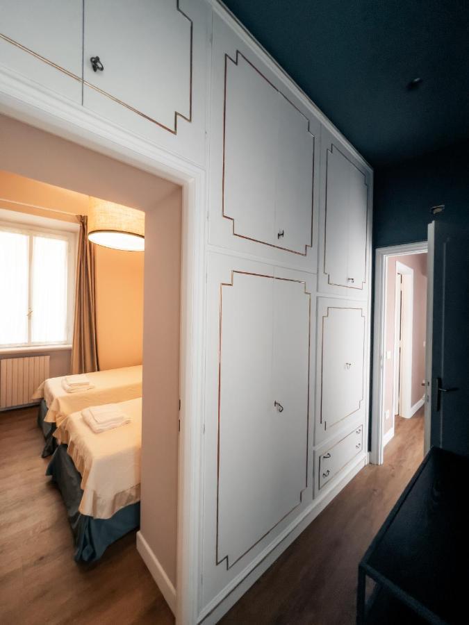 Caffe Delle Rose Les Chambres แวร์บาเนีย ภายนอก รูปภาพ
