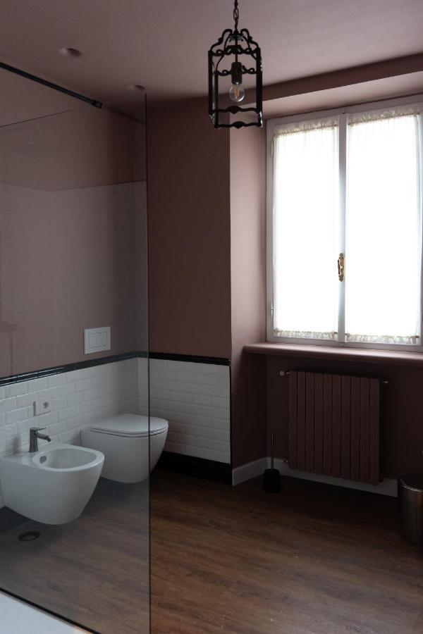 Caffe Delle Rose Les Chambres แวร์บาเนีย ภายนอก รูปภาพ